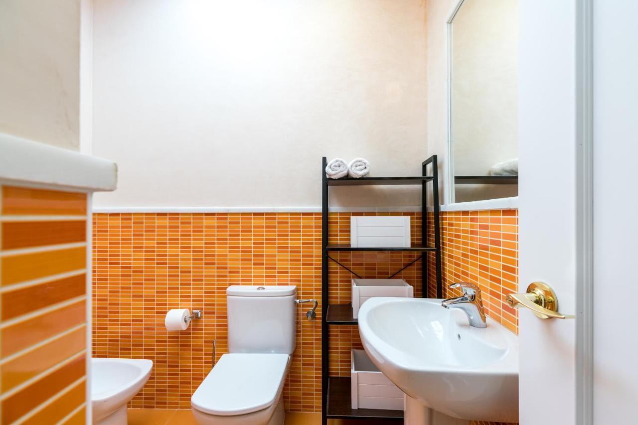 Veoapartment Ciriaco Севилья Экстерьер фото