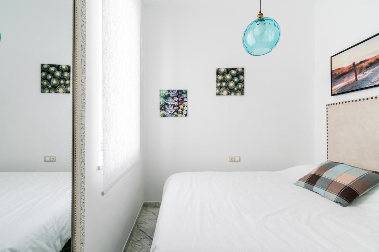 Veoapartment Ciriaco Севилья Экстерьер фото
