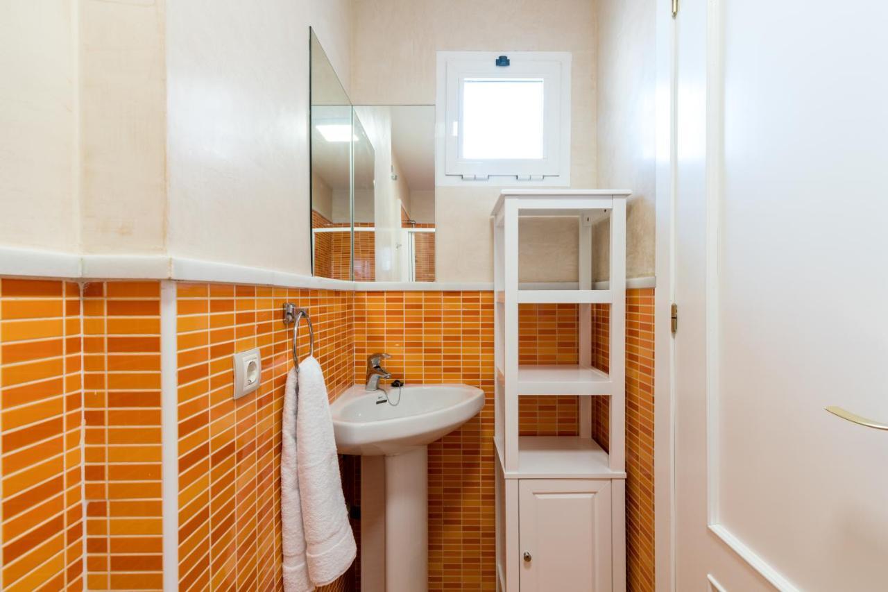 Veoapartment Ciriaco Севилья Экстерьер фото